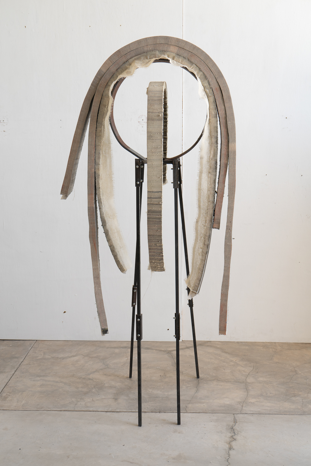 Kate_Hunt_Newspaper_Art_Elephant_2896