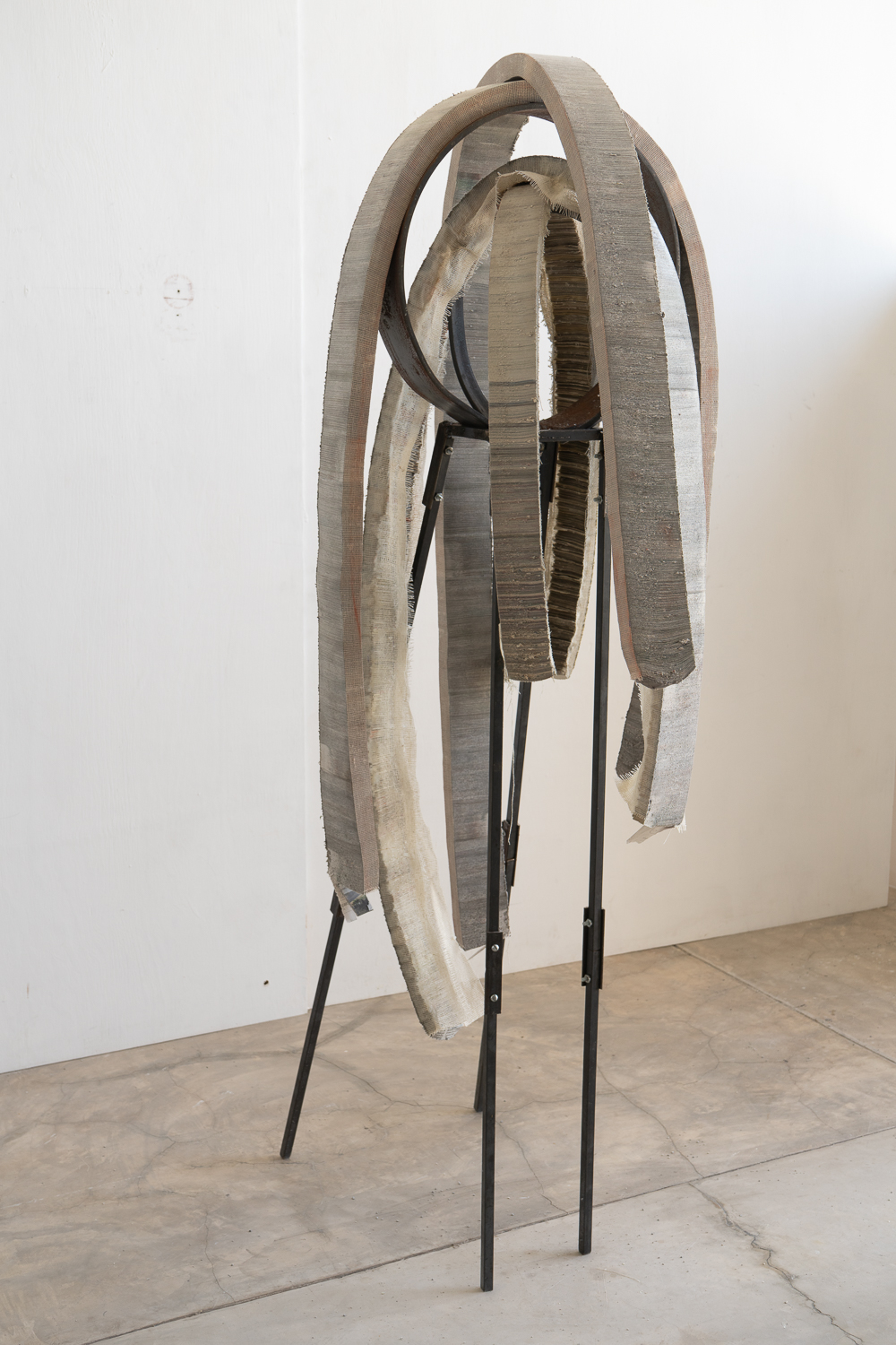 Kate_Hunt_Newspaper_Art_Elephant_2901
